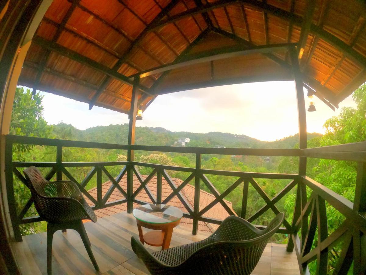 The Wild Trails Clarks Exotica , Munnar Exterior foto